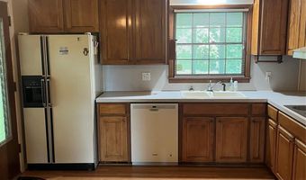 504 Mount Vernon Dr, Albemarle, NC 28001