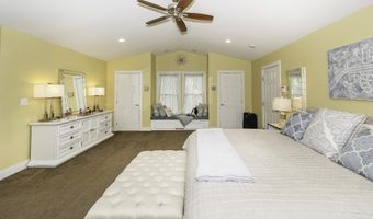 1212 Wells St, Ann Arbor, MI 48104