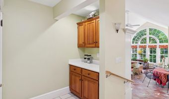 48 Patterson St, Augusta, ME 04330