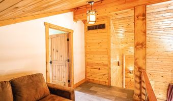 351 Duffers Ln, Cascade, ID 83611