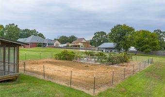 230 Waterfront Cir, Alma, AR 72921