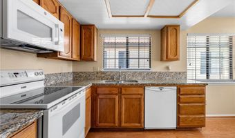19128 Cedar Dr, Apple Valley, CA 92308