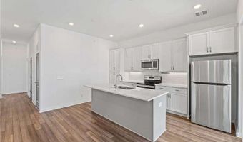 127 Devore 204, Alpharetta, GA 30009