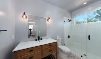 3542 WARDER St NW 204, Washington, DC 20010