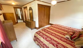 711 8th Ave NW, Austin, MN 55912