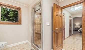 39 Sumner Brown Rd, Cumberland, RI 02864