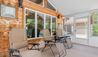 1109 Lakeview Ave, Alexandria, MN 56308