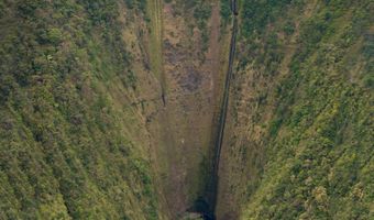 20 WAIPIO VALLEY Rd, Honokaa, HI 96727