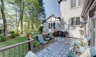 350 Brooke Meadow Rd, Berlin, CT 06037