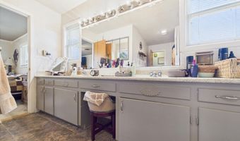 1512 Avenue K, Abernathy, TX 79311