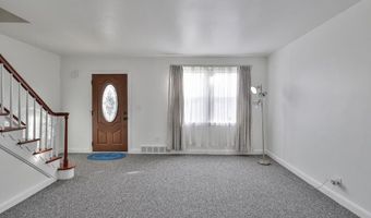 1717 W CEDAR St, Allentown, PA 18104