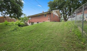 9 Kiefer Ct, Beech Grove, IN 46107