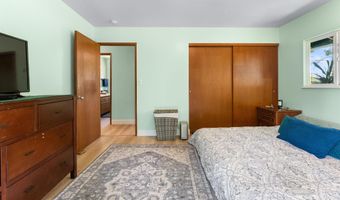 2115 Kaupakalua Rd, Haiku, HI 96708