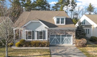 35 Greenside Ln 35, Acton, MA 01720
