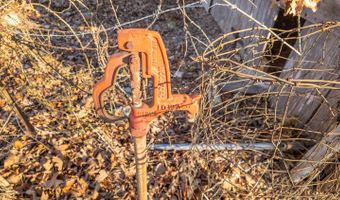 749 State Highway Hh, Alton, MO 65606