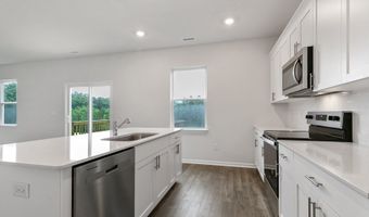 1050 QUEENSLAND Ln, Ayden, NC 28513