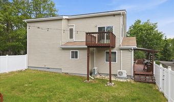 242 Colonial Ter, Albrightsville, PA 18210