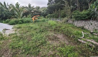 53-354 Kamehameha Hwy 3F, Hauula, HI 96717