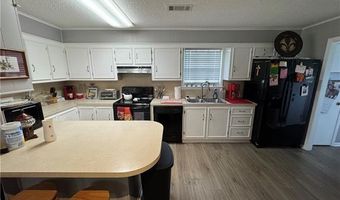 136 ROSE St, Belle Rose, LA 70341