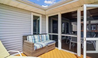 214 2ND St, Bethany Beach, DE 19930