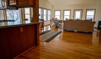 198 W Lake Dr, Arlington, SD 57212