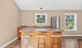 40 Haley Rd, Arundel, ME 04046