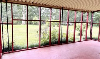 295 Grove St, Barnesville, GA 30204