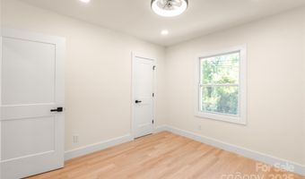 3208 June Dr, Charlotte, NC 28205