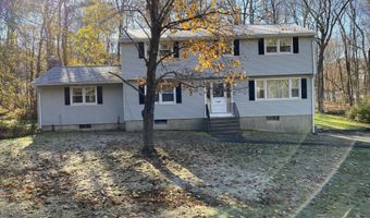 423 Wildwood Dr, Orange, CT 06477