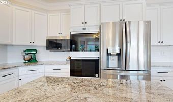 861 JODEE Ln, Brookings, OR 97415