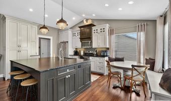 880 Redman St, Chubbuck, ID 83202