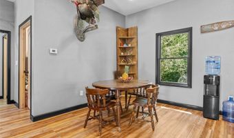 7572 Best Ln, Alhambra, IL 62001