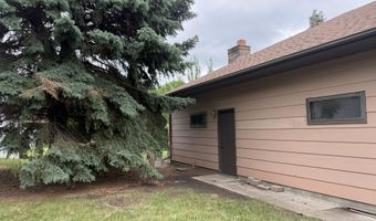 403 NE 22nd Ave, Aberdeen, SD 57401