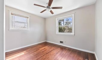 42 Mark Pl, Avenel, NJ 07001