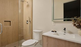 3076 Glenhurst Ave, Los Angeles, CA 90039