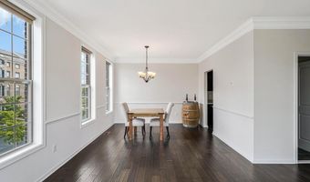 22635 NAUGATUCK Sq, Ashburn, VA 20148