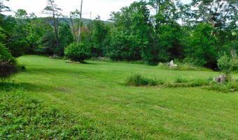 6280 Beacon St, Altoona, PA 16601