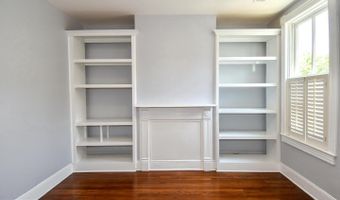 518 N PATRICK St, Alexandria, VA 22314