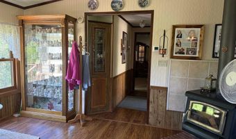 2395 Railroad St, Afton, IA 50830