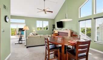 1848 Ridgeview Circle Dr, Ballwin, MO 63021