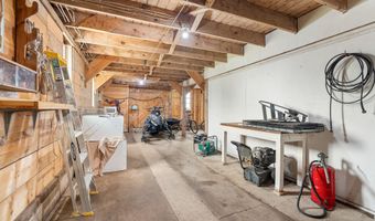 51413 150th St, Austin, MN 55912