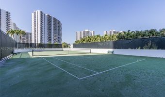 3801 NE 207th St TH6, Aventura, FL 33180