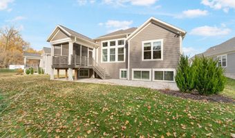 5651 N KESTREL Cir, Appleton, WI 54913