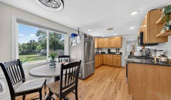 26 Algerine St, Berkley, MA 02779