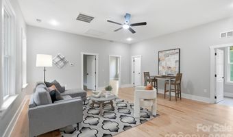 1106 Brookhurst Dr, Charlotte, NC 28205