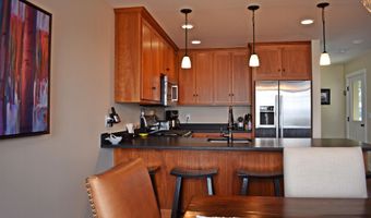 369 Bear Path Ln 30, Burke, VT 05832