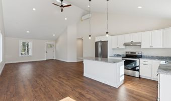 1540 Foxes Ridge Rd, Acton, ME 04001