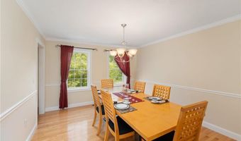 10 Sables Way, Lincoln, RI 02865