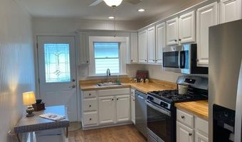 15 BARBUDA St, Toms River, NJ 08757
