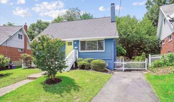 132 N GLADDEN St N, Alexandria, VA 22304